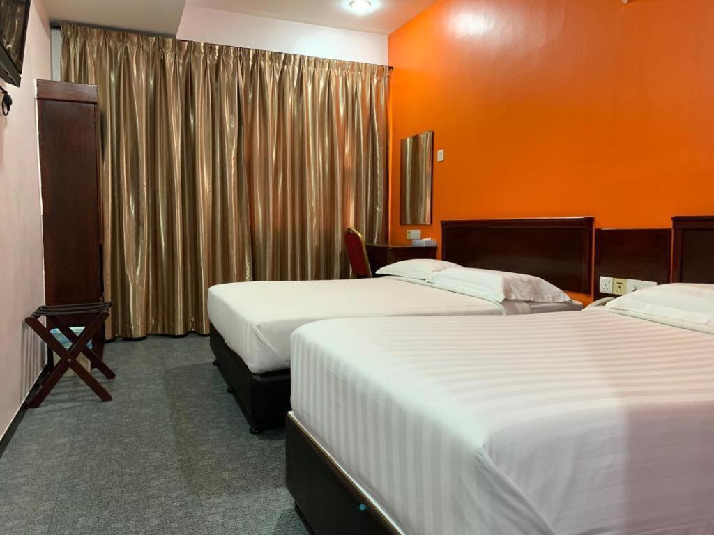 Id Hotel Segamat Bagian luar foto